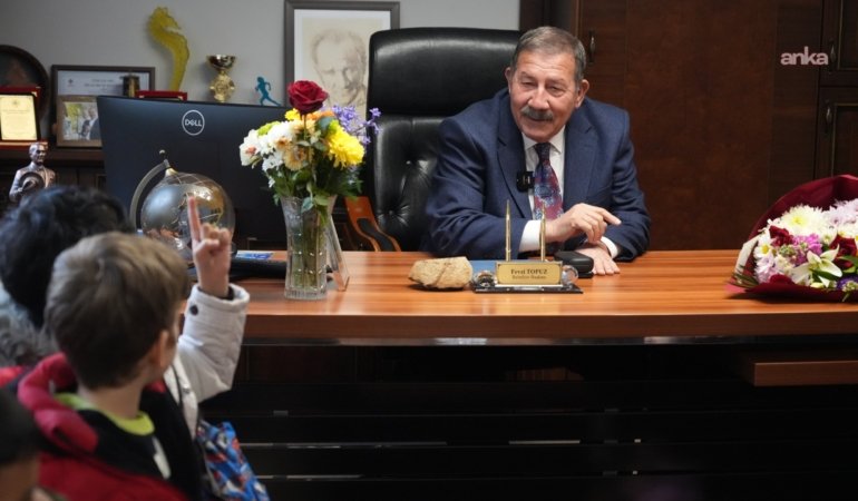 Milas Belediye Başkanı Topuz, anaokulu öğrencilerini ağırladı