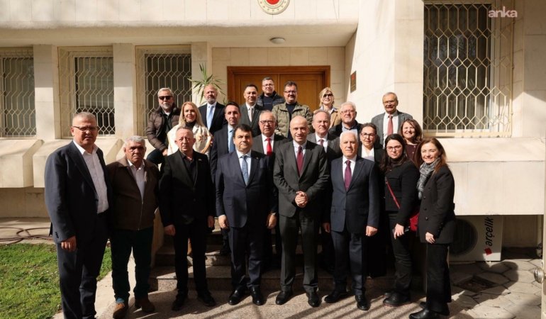 Bursa Büyükşehir Belediye Başkanı Bozbey, Filibe’de çeşitli temaslarda bulundu