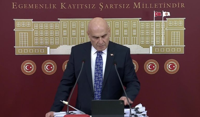 Turhan Çömez: Ülkenin gündemi açlık, sefalet, borç, üretim, istihdam, yatırım, ihracat olması gerekirken, 28 Şubat da 28 Şubat, ilahi de ilahi