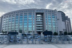 71f740a016e5a4aa9de0ca306f46612d