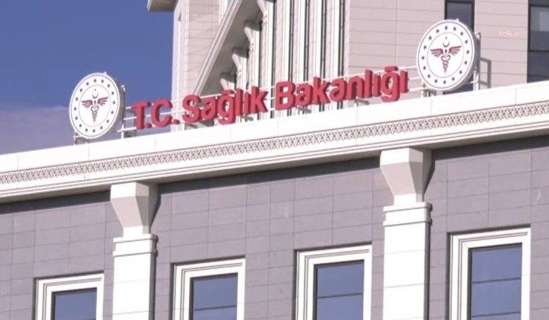 Sağlık Bakanlığı’ndan okullarda “uyuşturucu testi” iddialarına açıklama: Anket temelli bir tarama programı yapılıyor