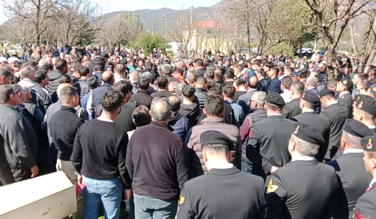 Kalp krizi sonucu vefat eden uzman çavuş Köyceğiz’de son yolculuğuna uğurlandı