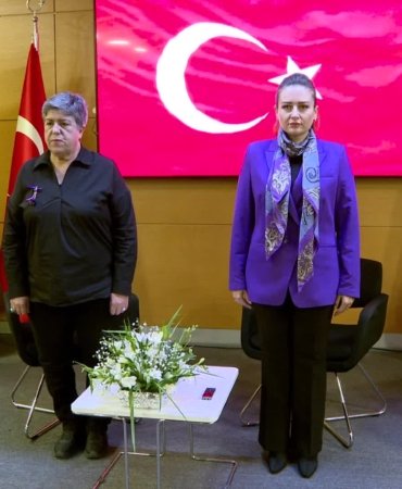 c22f0a82981ba1affb482f3492be5b55