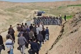 d5ecdb1a323d1563a190f644fa6845e9